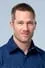 Luke Macfarlane como Rick Lincoln