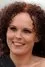 Lyndyann Barrass como Spuggie