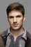 Matt Lanter como Liam Court