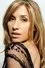 Melanie Blatt como 