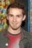 Miko Hughes como 