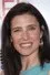 Mimi Rogers como Robin Schmidt