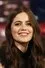 Molly Gordon como Claire Dunlap