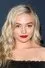 Natalie Alyn Lind como Dana Caldwell