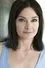 Natasha Beaumont como Talia Bannon