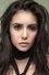 Nina Dobrev como Elena Gilbert / Katherine Pierce