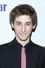 Noah Robbins como Zach