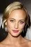 Nora Arnezeder como Ana Maria
