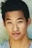 Patrick Kwok-Choon como Rhys