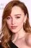 Phoebe Dynevor como Daphne Bridgerton