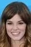 Rachel Melvin como Lizzy Raynes