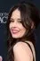 Sarah Lind como 