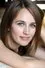 Sarah Thompson como Rose Taylor