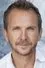 Sebastian Roché como Thomas Jerome Newton
