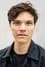 Sebastian Urzendowsky como Max Fuchs