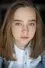 Sophie Leonard como Frances