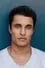 Staz Nair como Gordon