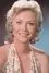 Susan Flannery como Leslie Stewart