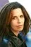 Sydney Walsh como Kay Beacon