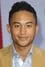Tahj Mowry como Lew
