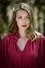 Tania Nolan como Scarlett Snow