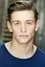 Travis Jeffery como Edward Thornton