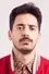 Valerio Lundini como 
