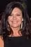 Wendy Crewson como Victoria Stromanger