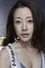 Yoon Son-ha como Esther Lee
