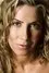 Yvonne Jung como Holly Levine
