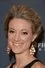Zoie Palmer como Patsy Sewer