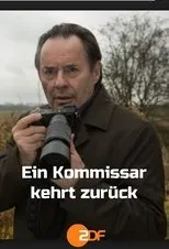 Póster de Ein Kommissar kehrt zurück