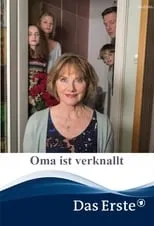 Póster de Oma ist verknallt
