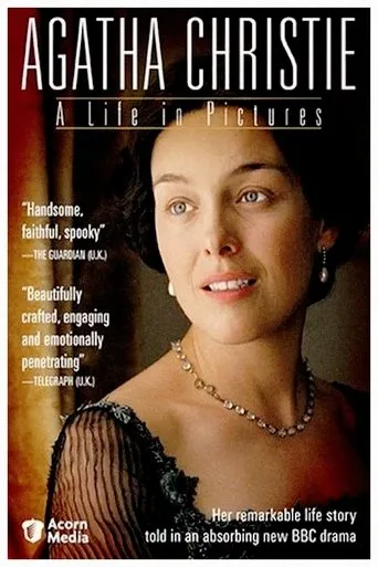 Póster de Agatha Christie: A Life in Pictures