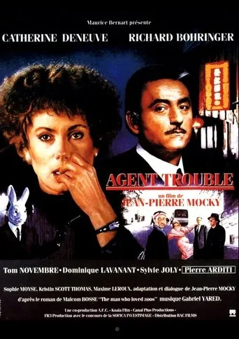 Póster de Agent Trouble