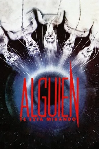 Póster de Alguien te está mirando