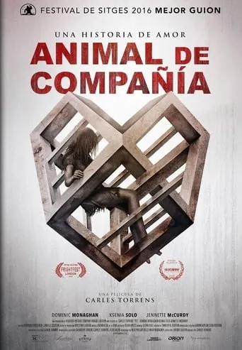 Póster de Animal de compañía (2016) con Irene Roseen como Nosy Old Lady