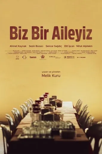 Póster de Biz Bir Aileyiz