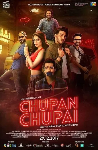 Póster de Chupan Chupai (2018) con Javed Sheikh como Cameo