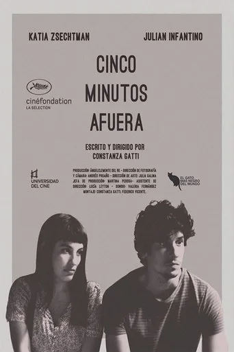 Póster de Cinco minutos afuera