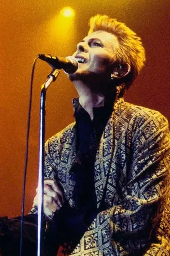 Póster de David Bowie: An Earthling at 50