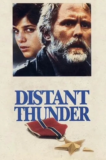 Póster de Distant Thunder
