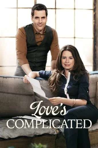 Póster de El amor es complicado (2016) con Amanda Brugel como Kate