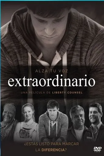 Póster de Extraordinario (2015) con Wesley Elder como Drew