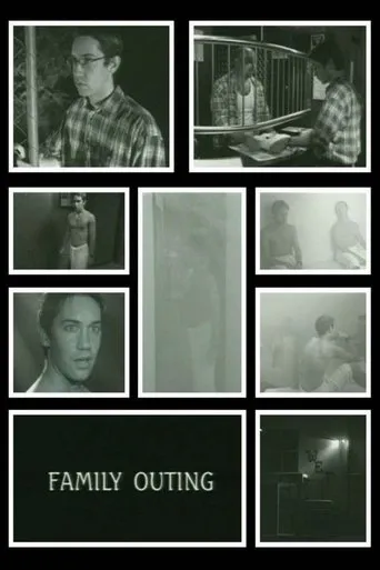 Póster de Family Outing