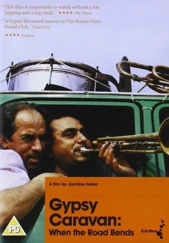 Póster de Gypsy Caravan: When the Road Bends