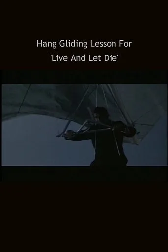 Póster de Hang Gliding Lesson For 'Live And Let DIe'