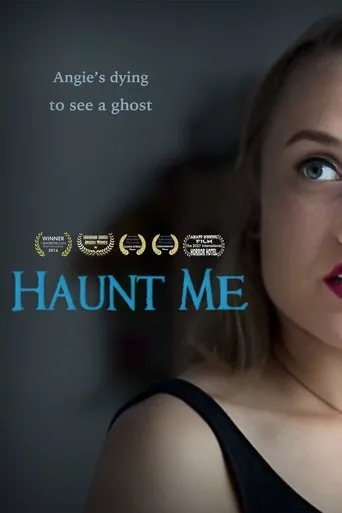 Póster de Haunt Me