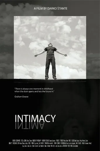 Póster de Intima