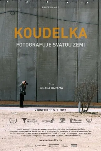 Póster de Koudelka Shooting Holy Land (2017) con Josef Koudelka como Himself